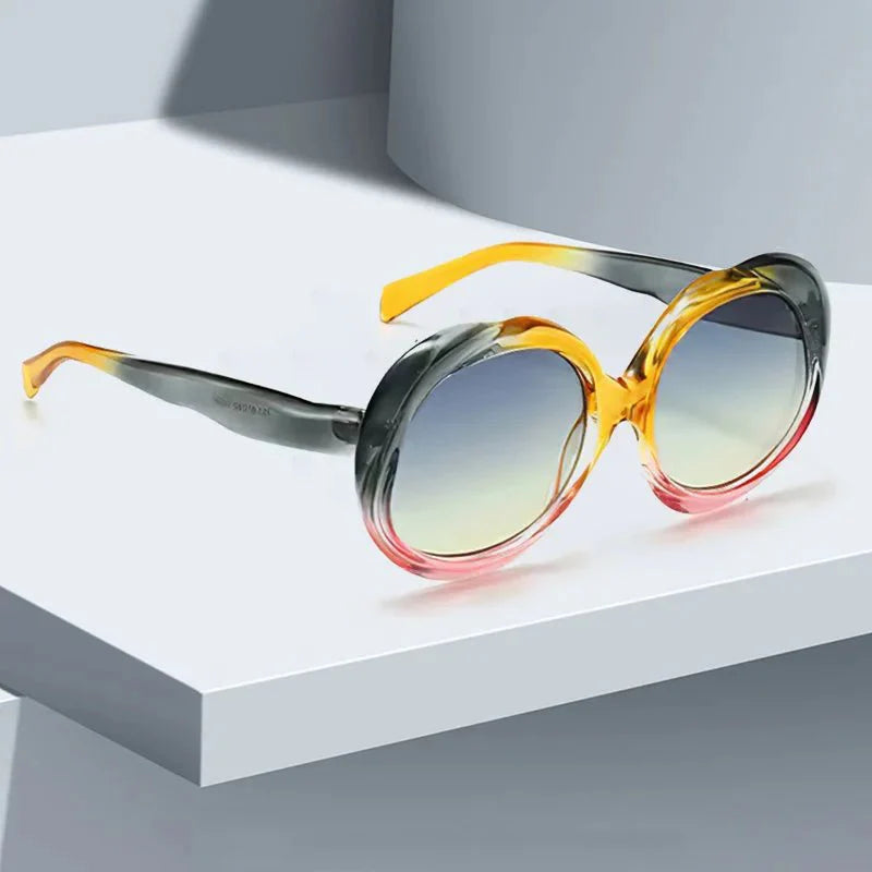 Retro Oval Photochromic UV Protection Sunglasses