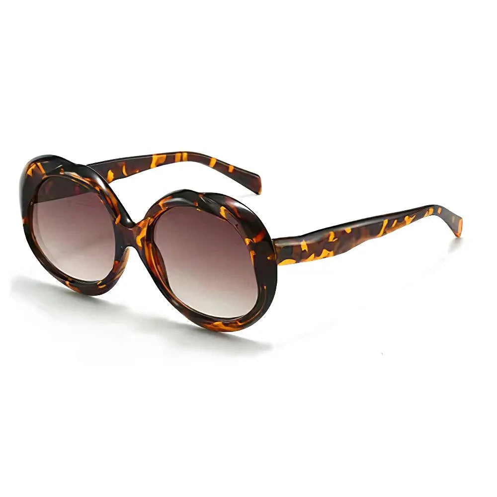 Retro Oval Photochromic UV Protection Sunglasses