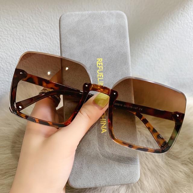 Oversized Square Sunglasses for Women – UV400 Fashion