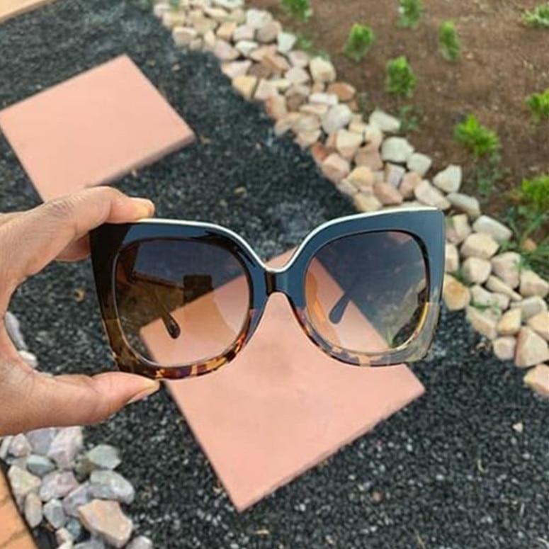 Oversized Vintage Square Sunglasses – Thick Frame UV400 Women's