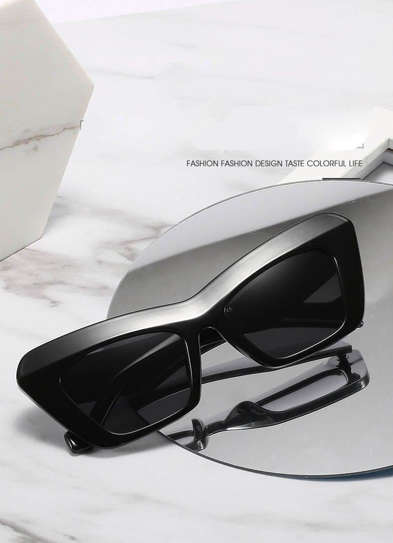 Vintage Blue Cat Eye Sunglasses – Oversized Square Frame Women's